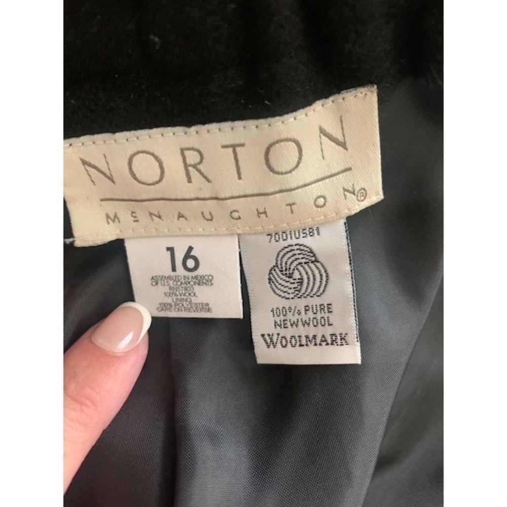 Norton McNaughton Black Wool Skirt Suit Vintage Blazer Set Size 14 16 Woolmark - Picture 9 of 12